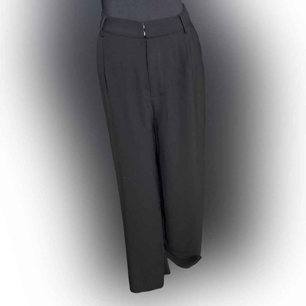 Entro Women’s Elegant Black Dress Pants‎ Size Medium NWT